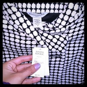 Banana Republic Black and White patterned blazer